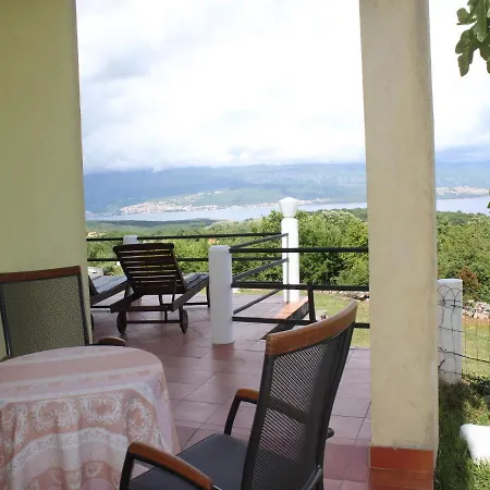 With Sea View * Vrbnik (Primorje-Gorski Kotar)