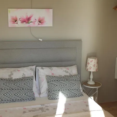 Holiday home With Sea View
